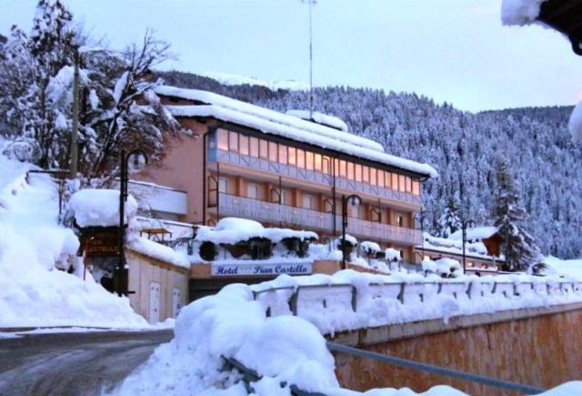Hotel Piancastello Andalo Bagian luar foto